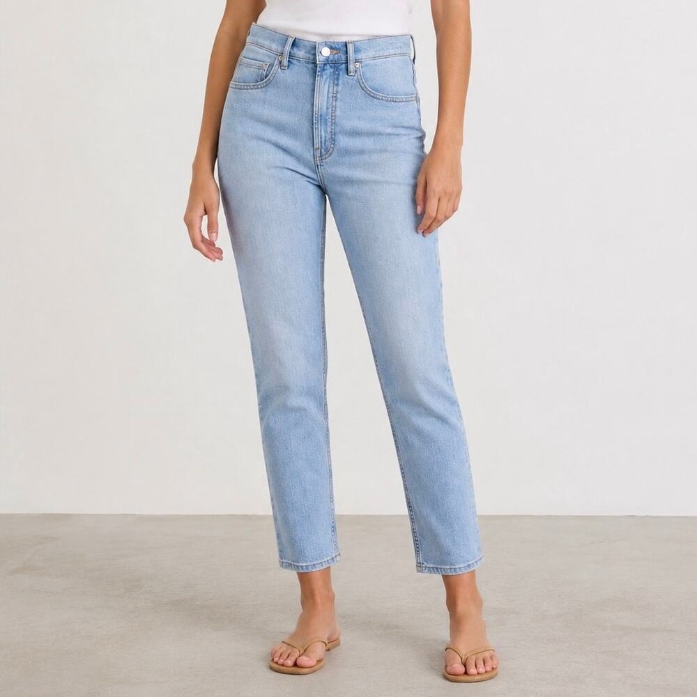 NWOT Everlane The Original Cheeky Jean Straight Leg Slim Fit Light Wash Size 28